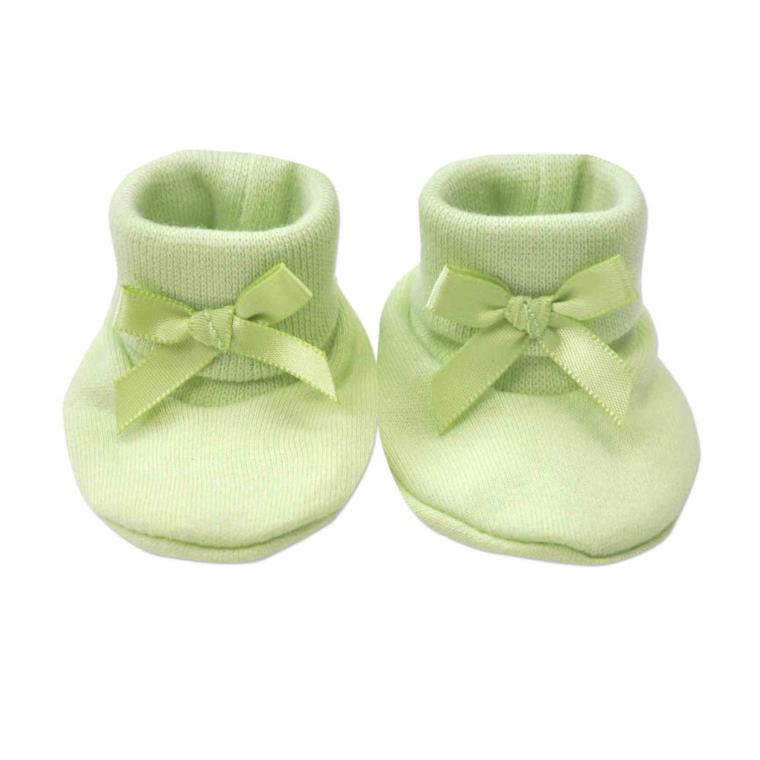 Preemie girls solid green booties with matching bows
