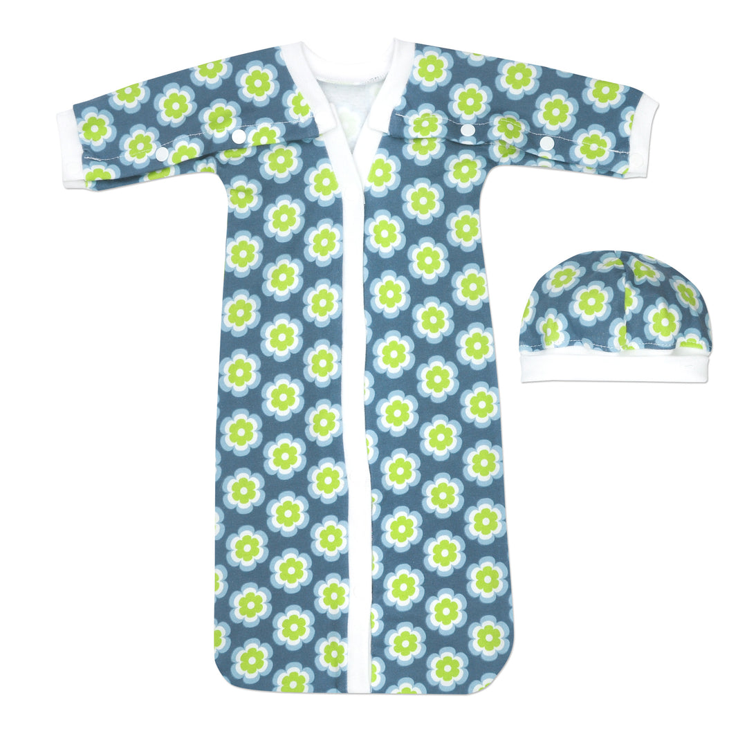 Preemie girls blue and green floral NIC-Sac. Features include Shoulder open seams and front opening, have plastic snaps for IV and NICU access.Easy dressing, lay down and wrap-around styling is great for access in regards to IV's and monitors.    